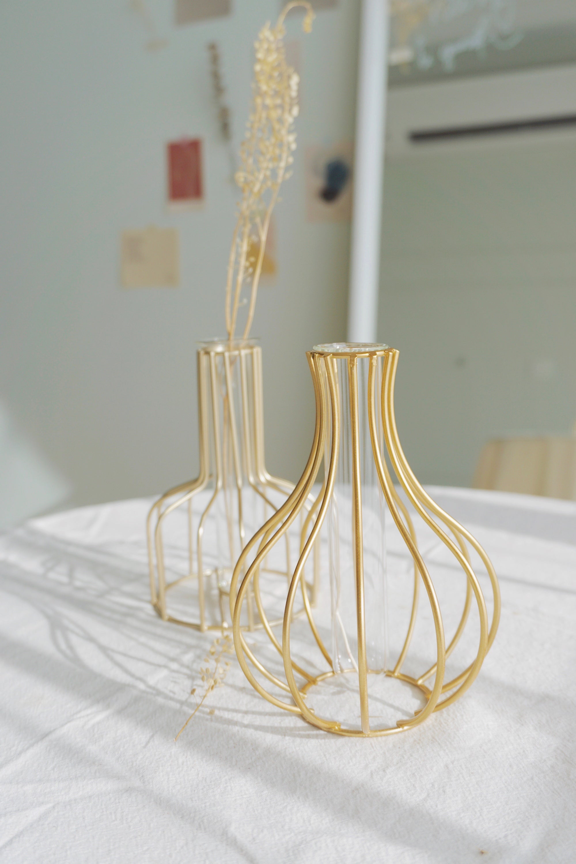 Minimal Gold Vase