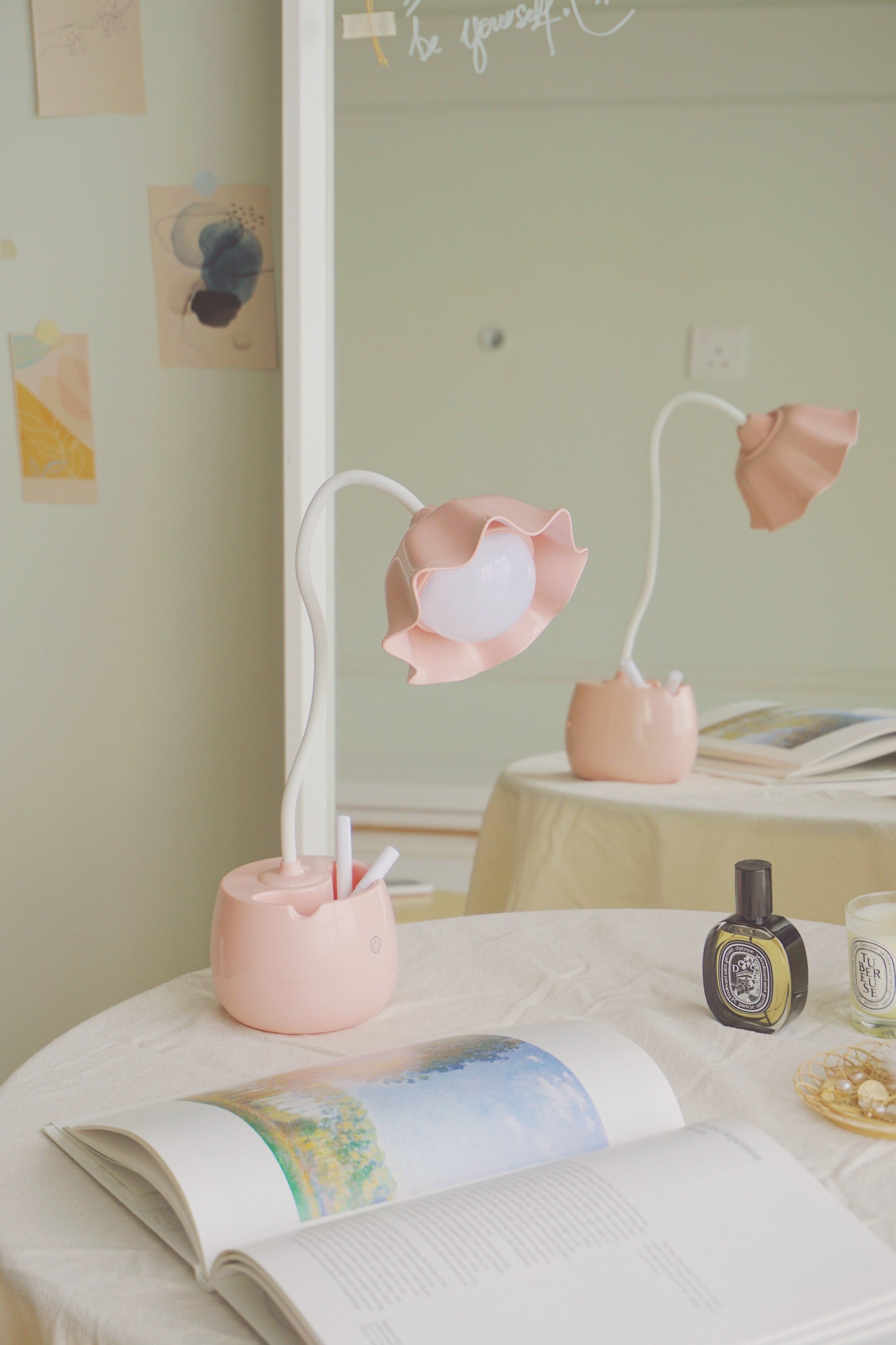 Flower Dream Desk Lamp
